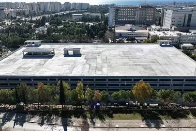 BÖCEK’İN YAPTIRDIĞI OTOPARK İHALEYE ÇIKIYOR