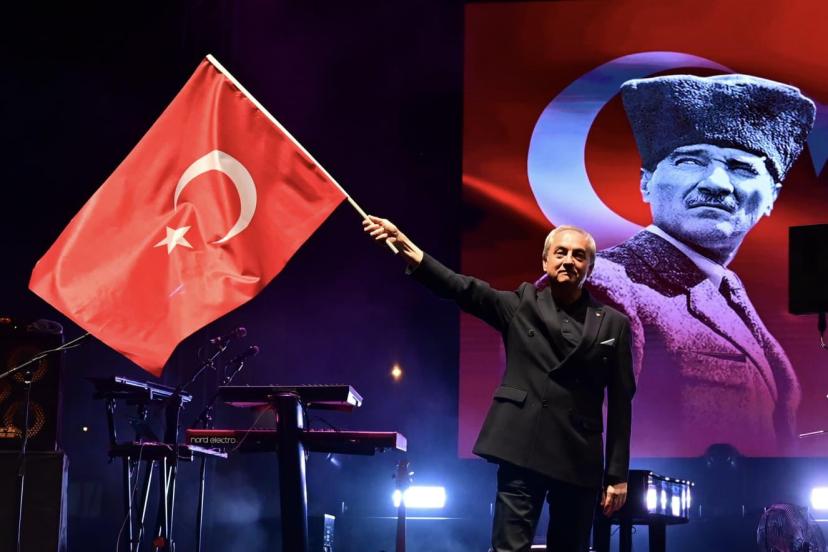 GENÇFEST KEPEZ’DE 19 MAYIS’I MEYDANA TAŞIDI