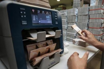 MERKEZİ YÖNETİM BÜTÇESİNDE NİSAN AÇIĞI 338 MİLYAR LİRA