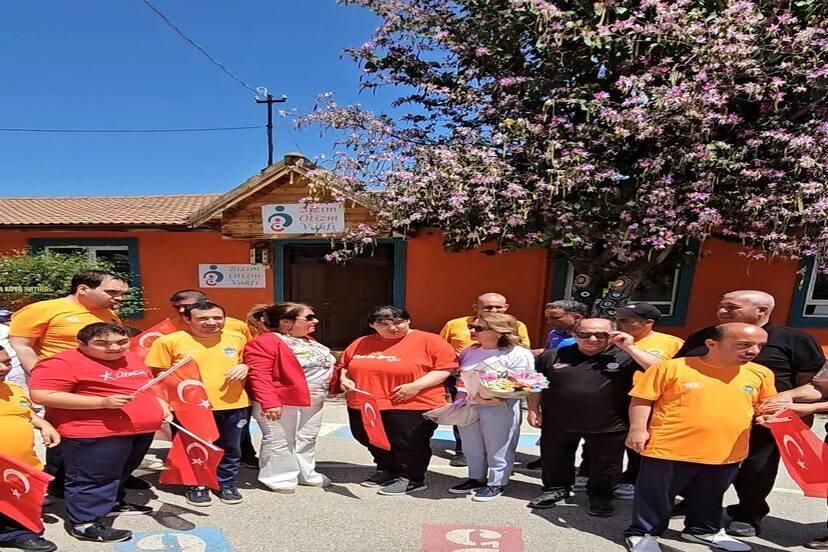 OTİZM KÖYÜNDE DUYGULANDIRAN BULUŞMA
