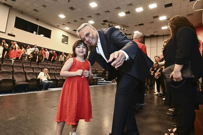 UYSAL: “MURATPAŞA’YI GÜÇLÜ MALİ DİSİPLİNLE AYAKTA TUTUYORUZ”