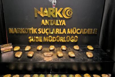 AİLE GÖRÜNÜMÜNÜN ARKASINDAKİ ZEHİR SEVKİYATI DURDURULDU
