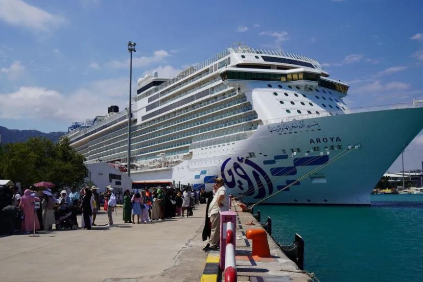 ANTALYA LİMANINDA TARİHİ GÜN