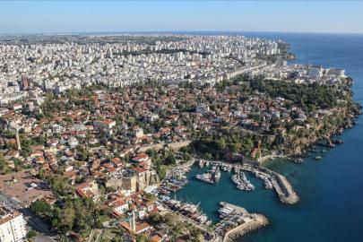 ANTALYA’DA MÜLKİ İDAREDE YENİ DÖNEM