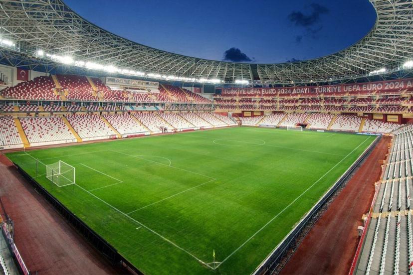 ANTALYASPOR'DA DESTEK DALGASI BÜYÜYOR