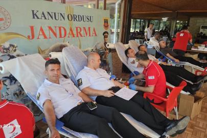 JANDARMADAN KIZILAY’A ANLAMLI DESTEK