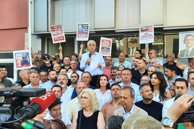 KAMACI’DAN GÖREVDEN ALINMAYA SERT TEPKİ