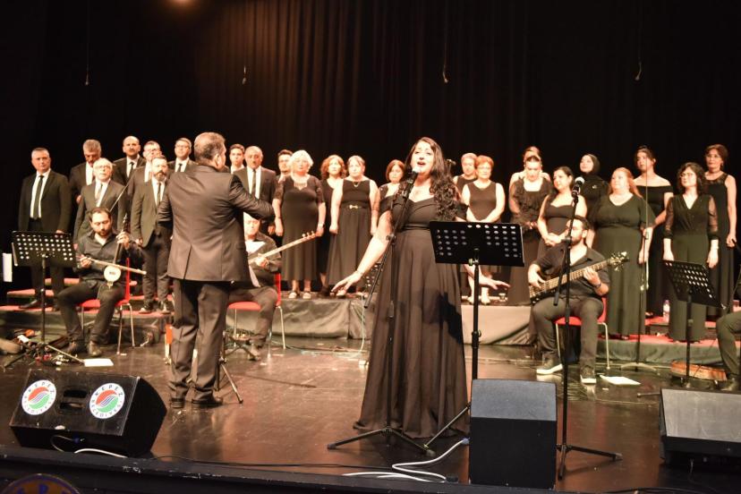 MİMAR SİNAN AKADEMİ’DEN TÜRK HALK MÜZİĞİ ZİYAFETİ