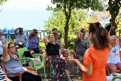 PARKİNSON HASTALARINA HAREKETLE GELEN UMUT