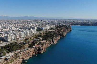 ANTALYA'DA KİRA KRİZİ DERİNLEŞİYOR