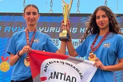 ANTALYA'YA TÜRKİYE ŞAMPİYONLUĞU GURURU