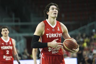 DÜNYA KUPASI YOLUNDA SON SINAV