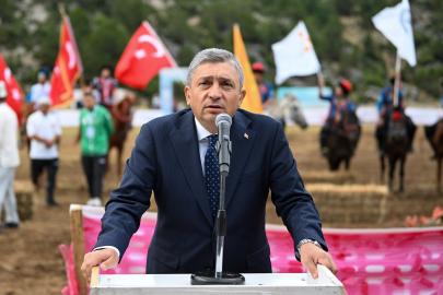 İBRADI'DA GELENEKSEL RUH SAHAYA YANSIDI