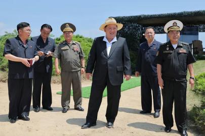 KANG KON'DA GÜÇ GÖSTERİSİ