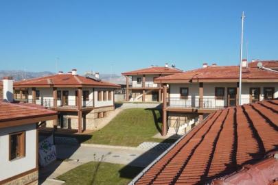 MANAVGAT YANGINININ İZLERİ DAYANIŞMAYLA SİLİNDİ