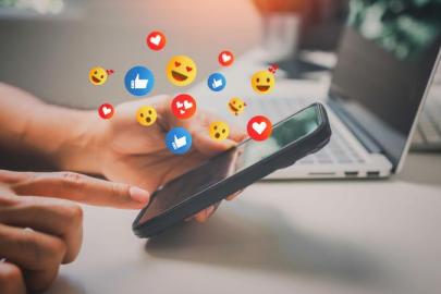 SOSYAL MEDYADA YENİ DÖNEM BAŞLADI