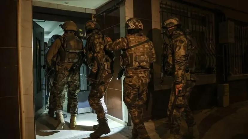 TERÖRE EŞ ZAMANLI DARBE
