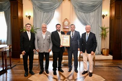 VALİ ŞAHİN'DEN GOURMAND AWARDS 2027'YE TAM DESTE