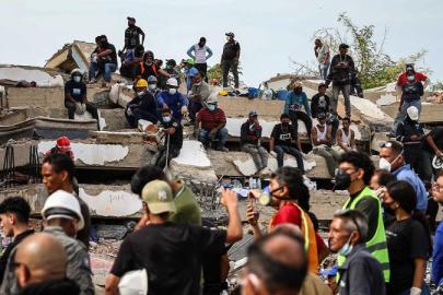 VENEZUELA'DA DEPREMİN BİLANÇOSU AĞIRLAŞIYOR