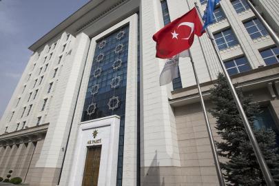 AK PARTİ ÇEYREK ASIRLIK SİYASİ YOLCULUĞUNU TAMAMLADI
