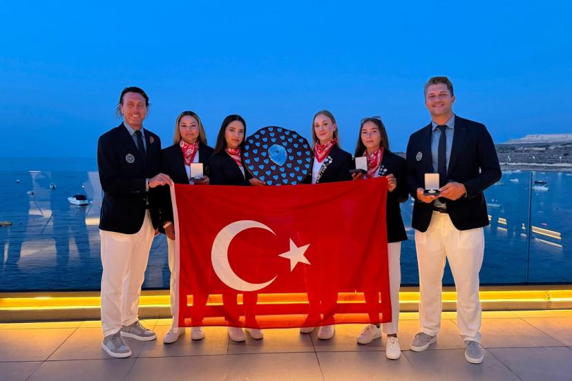 AKADEMİK BAŞARIYI SPOR ZAFERLERİYLE TAÇLANDIRDILAR
