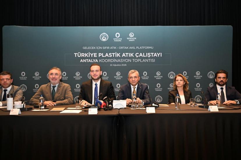 VALİ ŞAHİN'DEN AKDENİZ'İN TEMİZLİĞİ ZİRVESİ