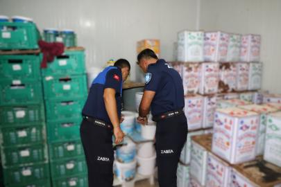AKSU’DA 15 TON SÜT ÜRÜNÜ İMHA EDİLDİ