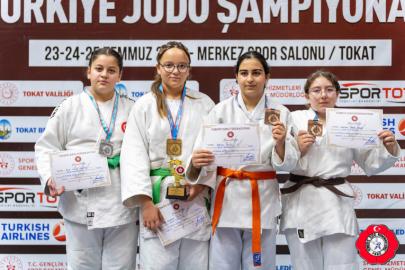 AKSU'DAN TATAMİDE ALTIN ZAFER