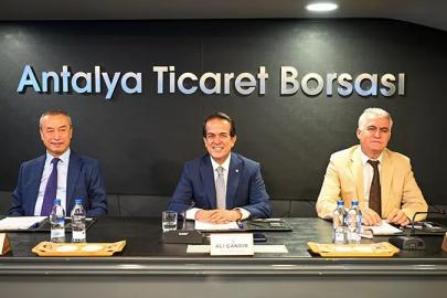 ANTALYA’DA KARŞILIKSIZ ÇEK ALARMI: YÜZDE 99 ARTTI