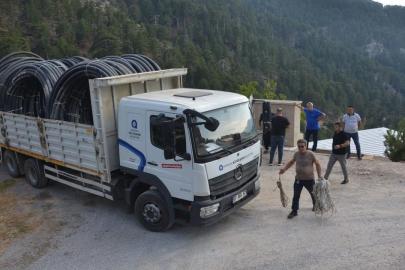 BÜYÜKŞEHİR'DEN YAYLANIN SU İHTİYACINA 1.700 METRELİK ÇÖZÜM