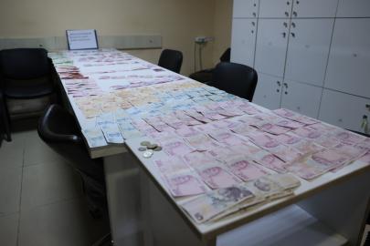 DİLENCİLİK DENETİMİNDE 17 BİN 180 LİRA ÇIKTI
