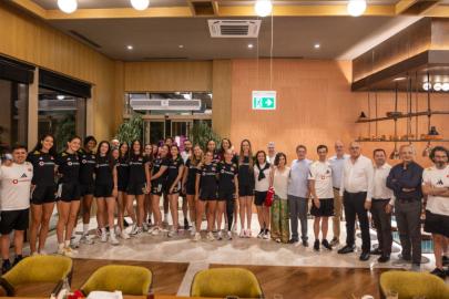 FİLENİN SULTANLARI ANTALYA’DA BULUŞTU