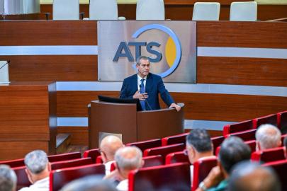 İŞ DÜNYASINDAN NET MESAJ