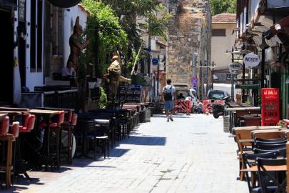 KALEİÇİ’NDE GECE HAYATI NÜFUSU 100’E KATLIYOR