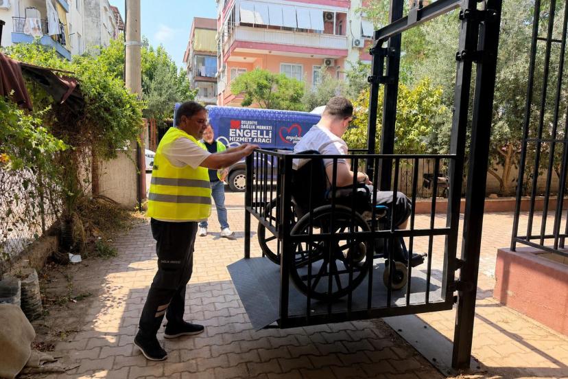 KEPEZ’DE SAĞLIĞA UZANAN DESTEK