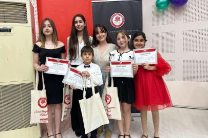 KONYAALTI’NDA SANATA YENİ YETENEKLER KAZANDIRILIYOR