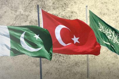 MEKKE’DEN ÜÇLÜ DAYANIŞMA MESAJI