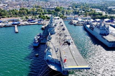 TCG ANADOLU’DA GÖZ KAMAŞTIRAN GÖVDE GÖSTERİSİ