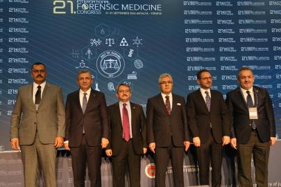 ADALETİN BİLİMİ ANTALYA’DA BULUŞTU: GÜNDEMDE YAPAY ZEKA VE DEEPFAKE