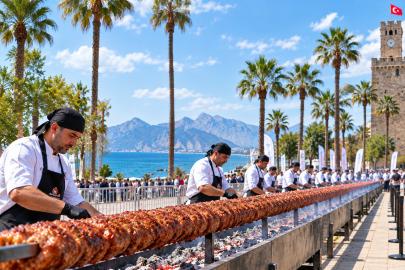 ANTALYA’DA 34 METRELİK KEBAP ŞÖLENİ