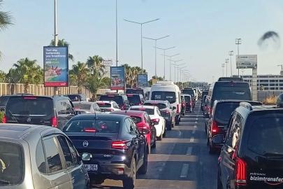 ANTALYA’DA ARAÇ SAYISI 1,7 MİLYONU AŞTI
