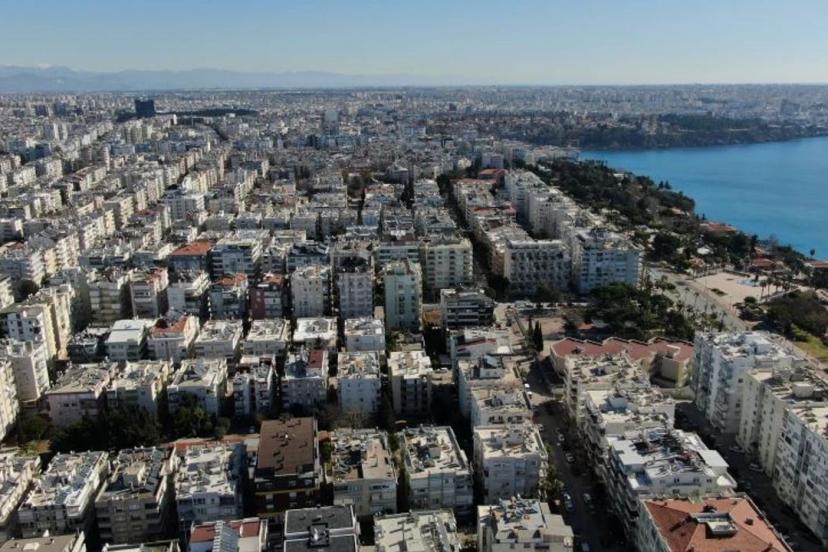 ANTALYA’DA İKİ BÖLGEDE PLANLAR YENİLENİYOR