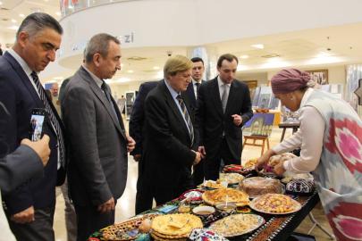 ANTALYA’DA ÖZBEKİSTAN’IN BAĞIMSIZLIK COŞKUSU