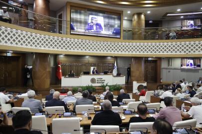 ANTALYA’DA YATIRIM GÜNDEMİ MECLİS MASASINDA