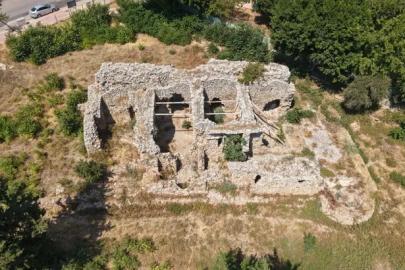 ANTALYA’NIN ORTASINDA 1700 YILLIK TARİH