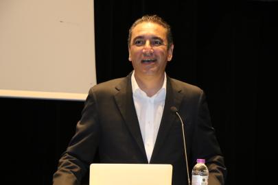ANTALYA’NIN SORUNLARINA “NİTELİKLİ AKIL” ÇAĞRISI