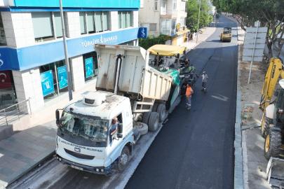 BÜYÜKŞEHİR GECE ÇALIŞTI, YOL YENİLENDİ