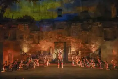 ASPENDOS’TA MUHTEŞEM FİNAL: PERDE SPARTACUS İLE KAPANDI
