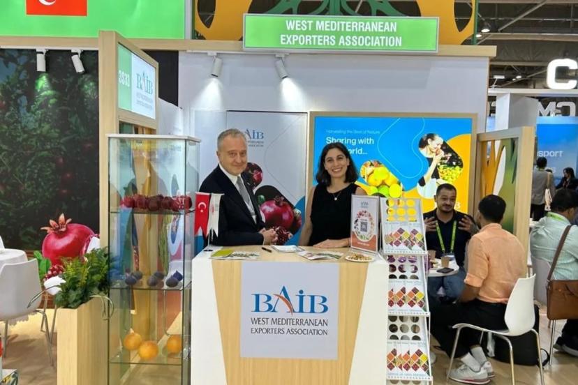 BATI AKDENİZ ÜRÜNLERİ HONG KONG VİTRİNİNDE
