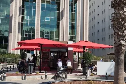HASTANE GİRİŞİNDE BÜFE TARTIŞMASI